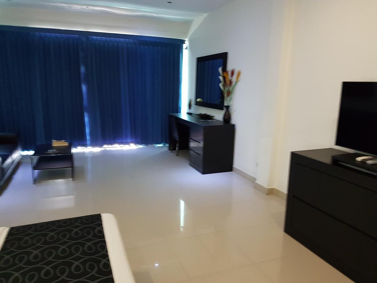 East Suites Pattaya Exterior photo